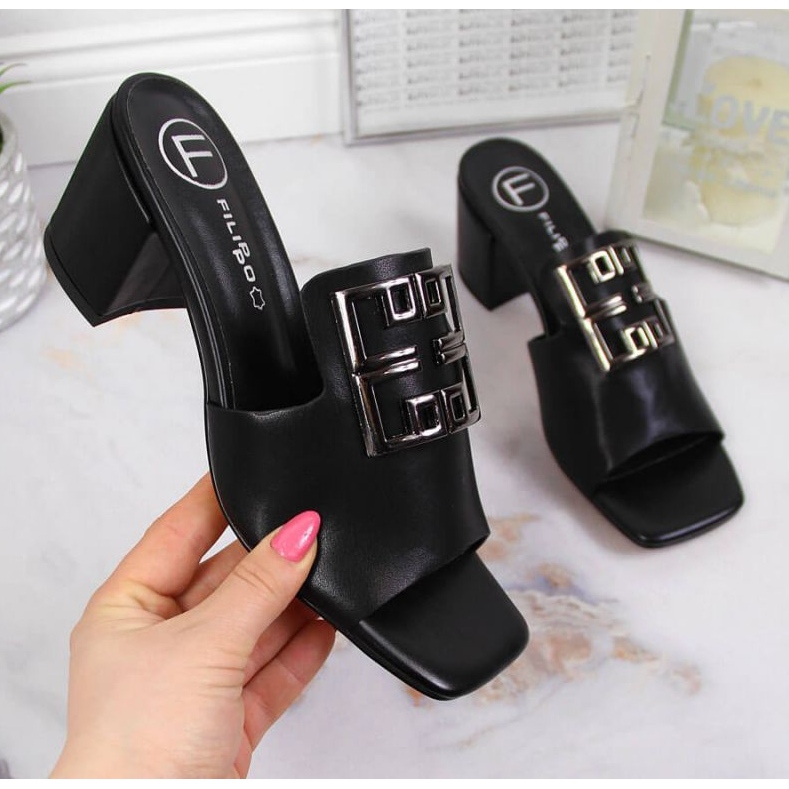 Klapki skórzane na słupku Filippo W PAW353 czarne 1