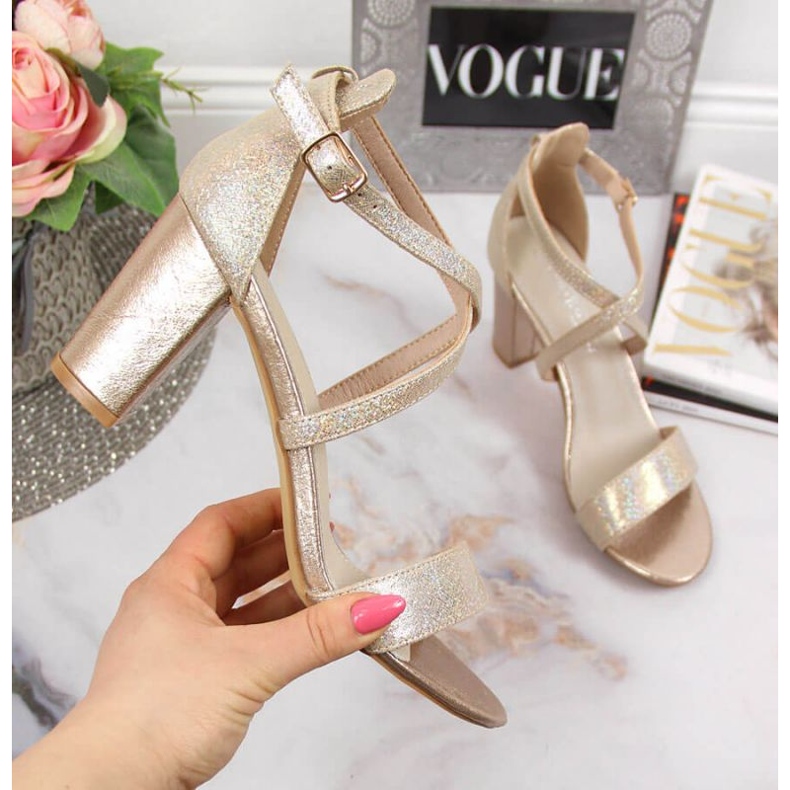 Sandały na słupku Filippo W PAW355B złote złoty 1