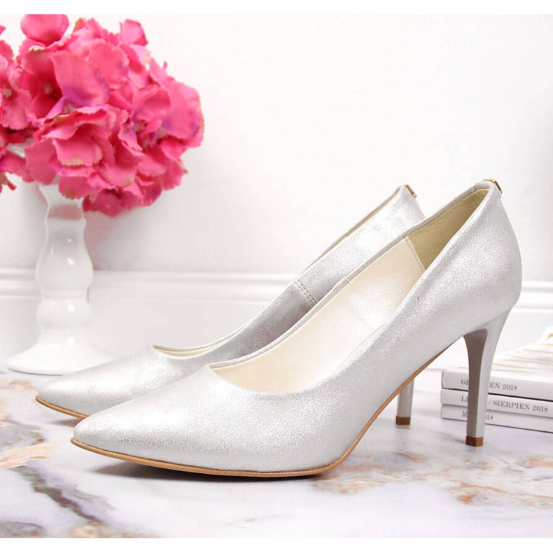 Szpilki srebrne błyszczące Juma srebrny 2