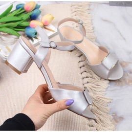 Sandały na słupku srebrne Sergio Leone beżowy 1