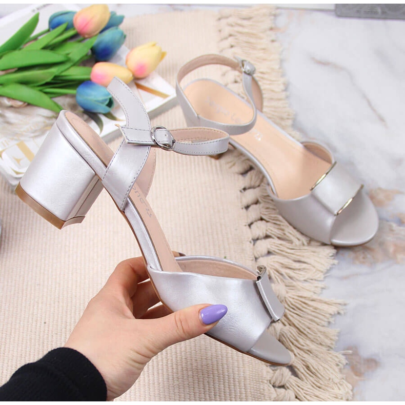 Sandały na słupku srebrne Sergio Leone beżowy 1