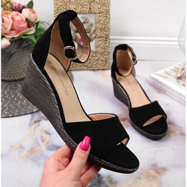 Sandały damskie na koturnie czarne Potocki 1