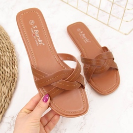 Klapki damskie płaskie camel S.Barski brązowe 2