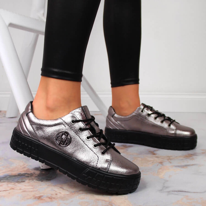 Półbuty skórzane damskie platformy srebrne Filippo srebrny 2