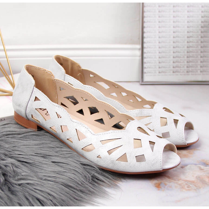 Półbuty damskie ażurowe baleriny srebrne Jezzi srebrny 2