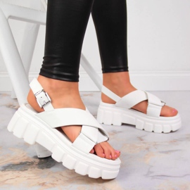 Sandały damskie na platformie białe Jezzi 3