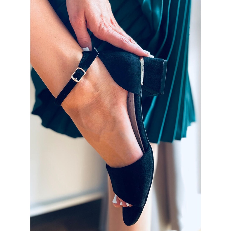 Sandałki na obcasie Ursula Black czarne 2