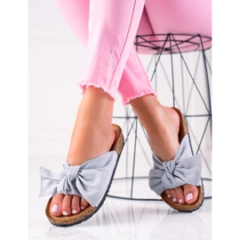 Wygodne stylowe klapki niebieskie 2