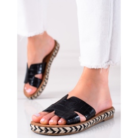 MIKA Modne Czarne Klapki 1