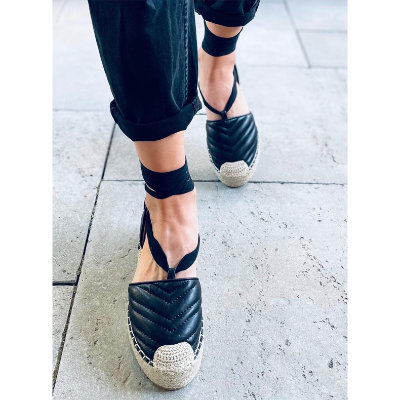 Espadryle wiązane na kostkę Freesia Black czarne 2