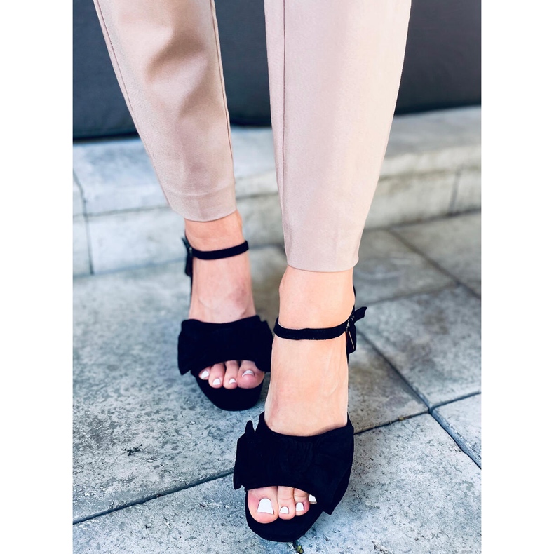 Sandałki na platformie Adella Black czarne 1