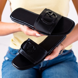 SHELOVET Czarne Klapki 1