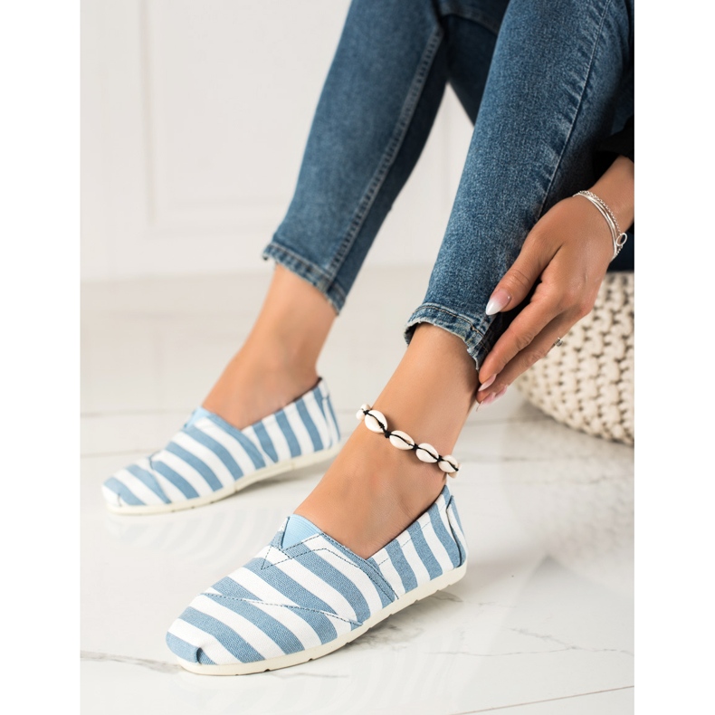 Black Forest Slipony W Paski białe niebieskie 1