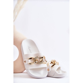 FK1 Gumowe Dziecięce Klapki Z Ozdobnym Łańcuchem Białe Suzie 1