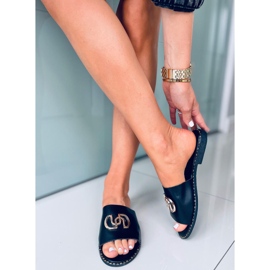 Klapki damskie Larisa Black czarne 2