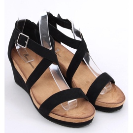 Sandałki na koturnie Ashlyn Black czarne 1