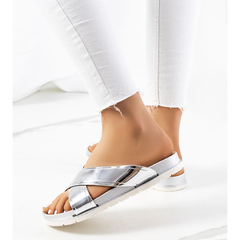 Srebrne klapki damskie Nicolay srebrny 1