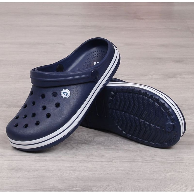 Klapki basenowe American Club M AM639B granatowe 1