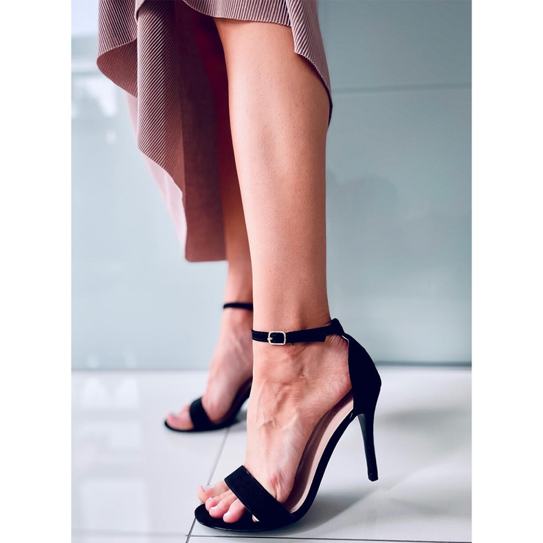 Sandałki na szpilce Sheila Black czarne 1