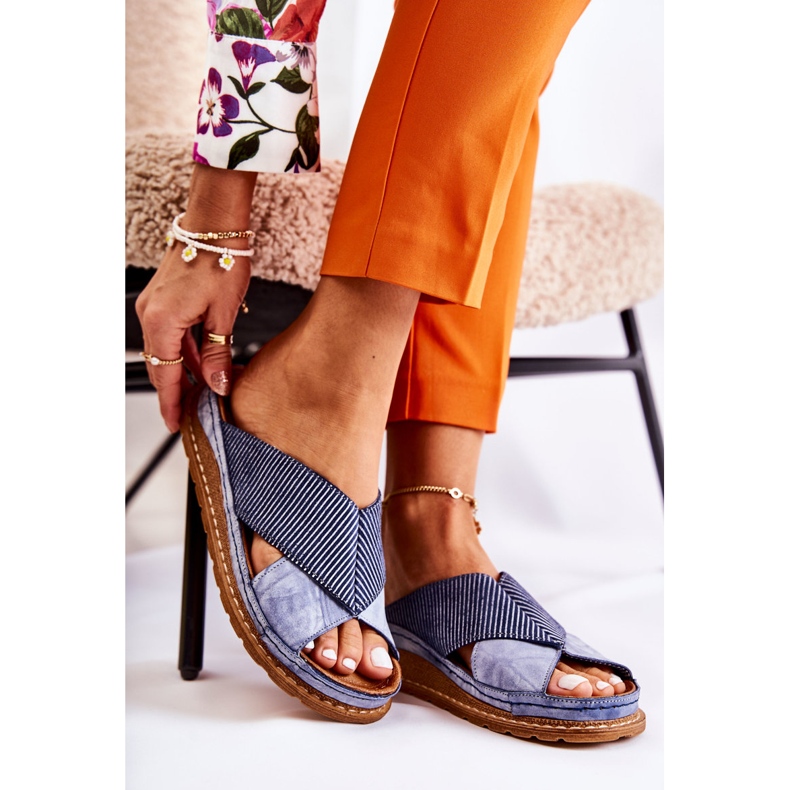 Skórzane Profilowane Klapki Maciejka 04986-17 Niebieskie 2