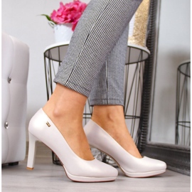 Czółenka na platformie perła beż Sergio Leone beżowy 2