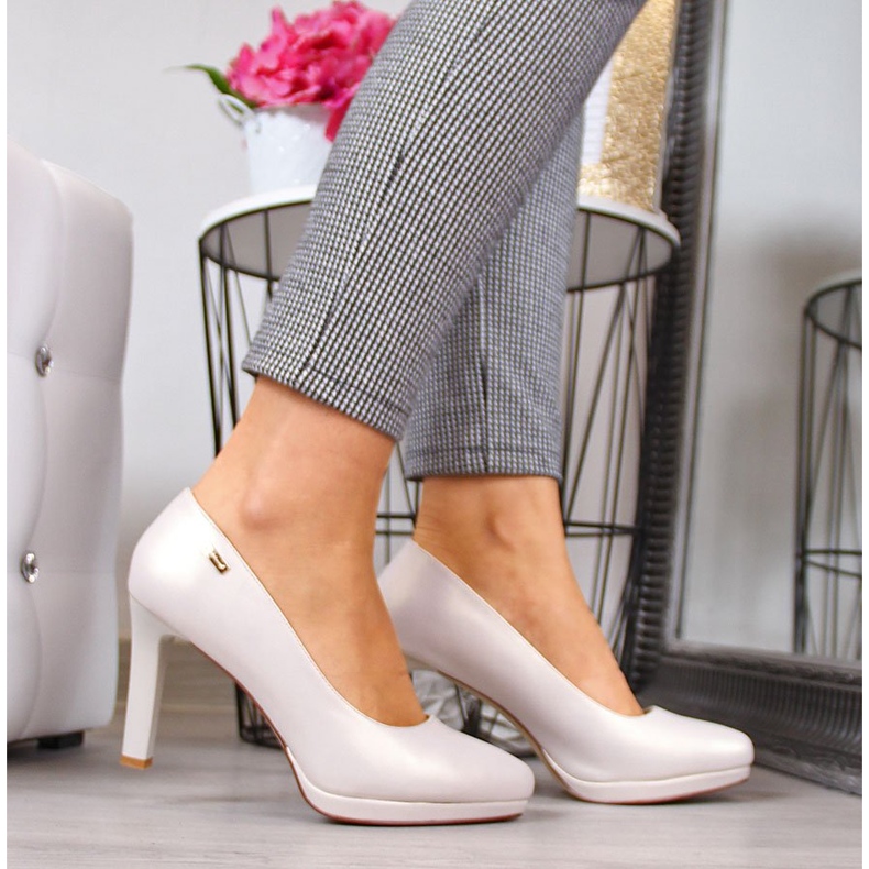 Czółenka na platformie perła beż Sergio Leone beżowy 2