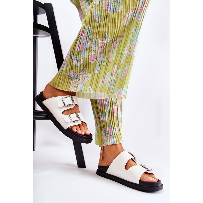 PJ1 Klasyczne Wsuwane Klapki Damskie Białe Weston 1