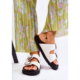 PJ1 Klasyczne Wsuwane Klapki Damskie Białe Weston 2