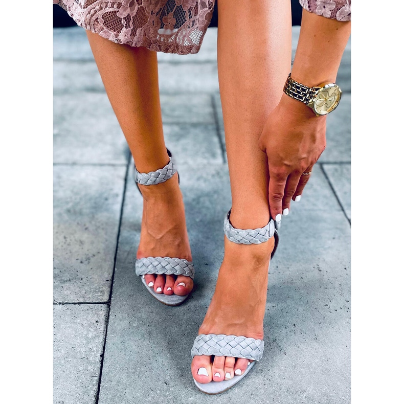 Sandałki na słupku Donna Grey szare 1