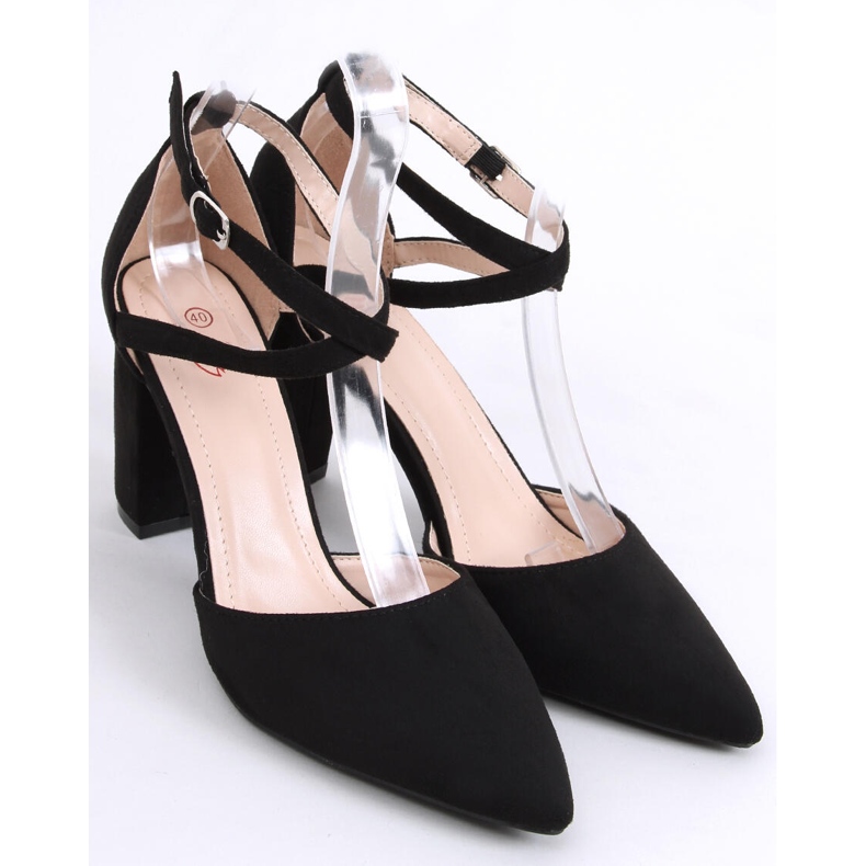 Czółenka na słupku Lizzie Black czarne 2