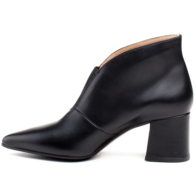 Marco Shoes Smukłe czarne botki 1460B ze skóry z gumą w cholewce 2