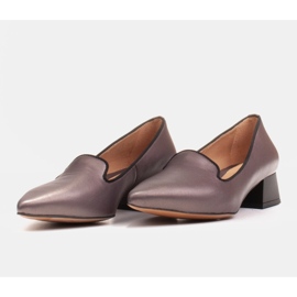 Marco Shoes Czółenka damskie z ciekawą skórą na niskim obcasie brązowe 4