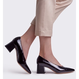 Marco Shoes Eleganckie czarne czółenka damskie z lakieru 1