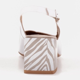 Marco Shoes Eleganckie czółenka damskie z obcasem zebra białe 4