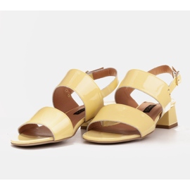 Marco Shoes Sandały Cinta z obcasem powlekanym skórą żółte 6