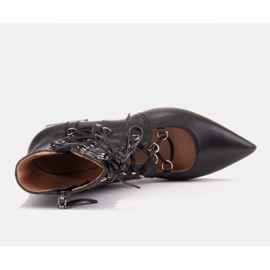 Marco Shoes Plecione botki z rzemykiem czarne 6