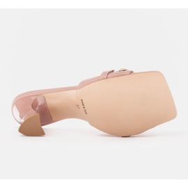Marco Shoes Klapki damskie ze skóry z łańcuchem ozdobnym różowe 6