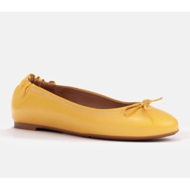 Marco Shoes Baleriny z delikatnej skóry licowej żółte 2