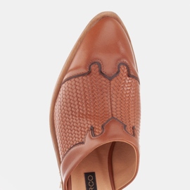 Marco Shoes Damskie klapki skórzane na obcasie ze żłobieniami brązowe 6