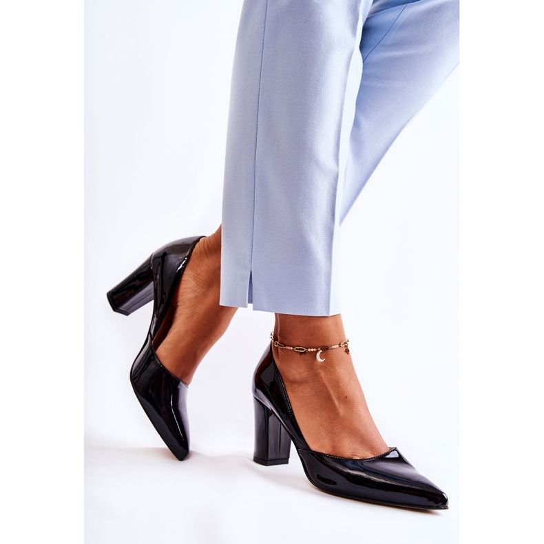 Modne Lakierowane Czółenka Na Słupku Czarne Emotion 2