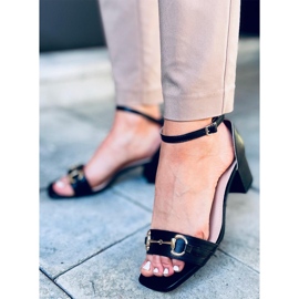 Sandałki na obcasie Ksenia Black czarne 1