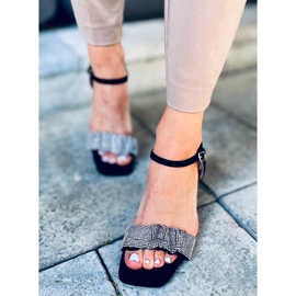 Sandałki na szerokim obcasie Dash Black czarne 1