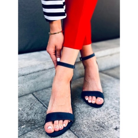 Sandałki na obcasie Ariel Navy niebieskie 1