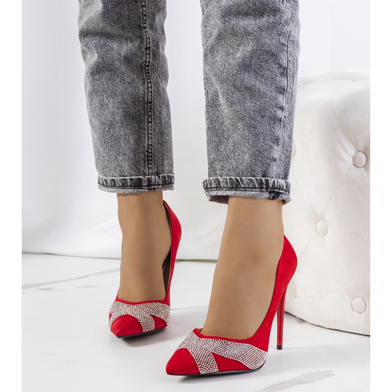 BM Czerwone szpilki Steven 1