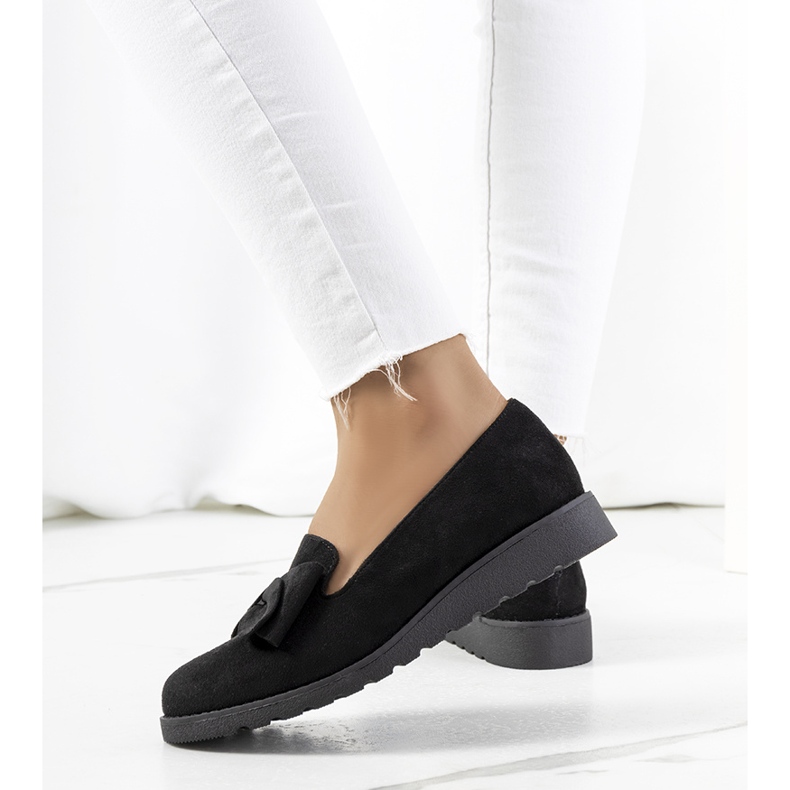 Czarne półbuty na koturnie Poolse 1