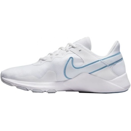 Buty Nike Legend Essential 2 W CQ9545 101 białe 1
