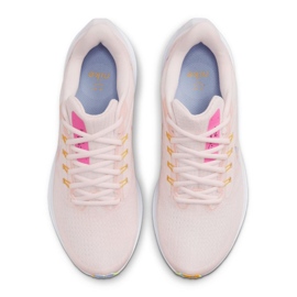 Buty do biegania Nike Air Zoom Pegasus 39 Premium W DO9483-600 różowe 2