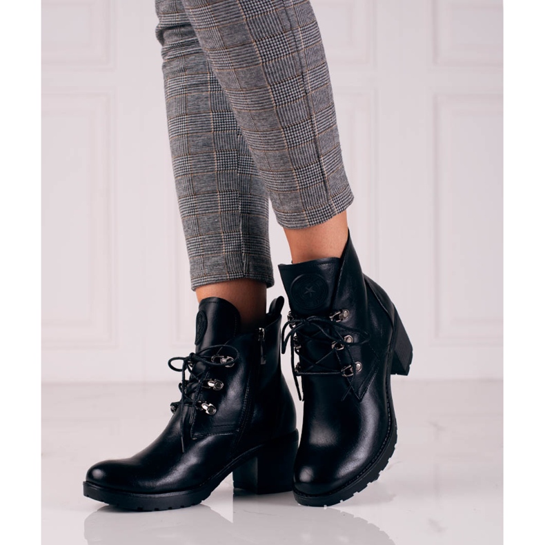 W. Potocki Workery damskie Potocki na obcasie czarne 1