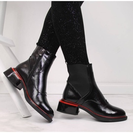 Botki damskie lakierowane sztyblety czarne Filippo 1