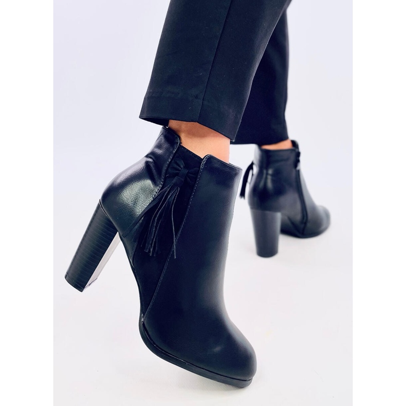 Botki na obcasie Zonda Black czarne 2